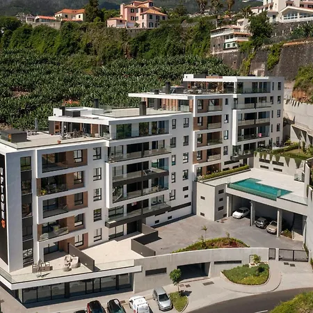 Uptown Ii By An Island