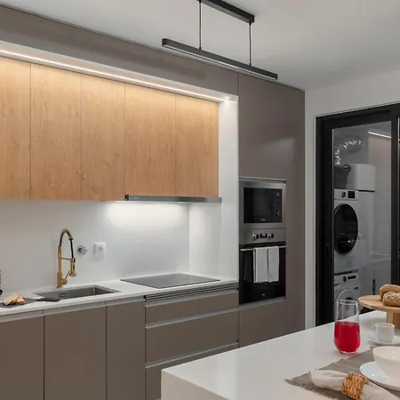 Uptown Ii By An Island Apartamento *